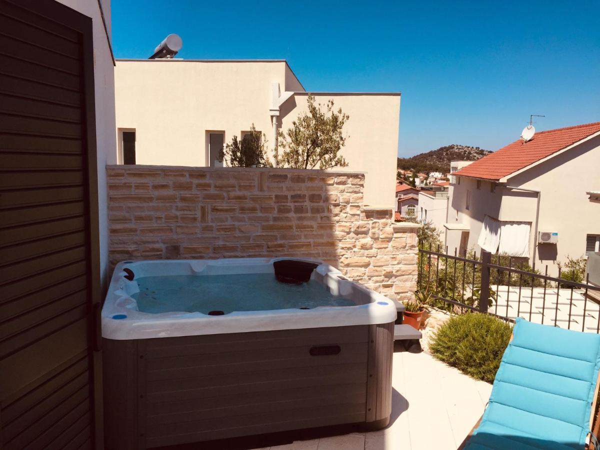 La Perla Apartment Murter Luaran gambar